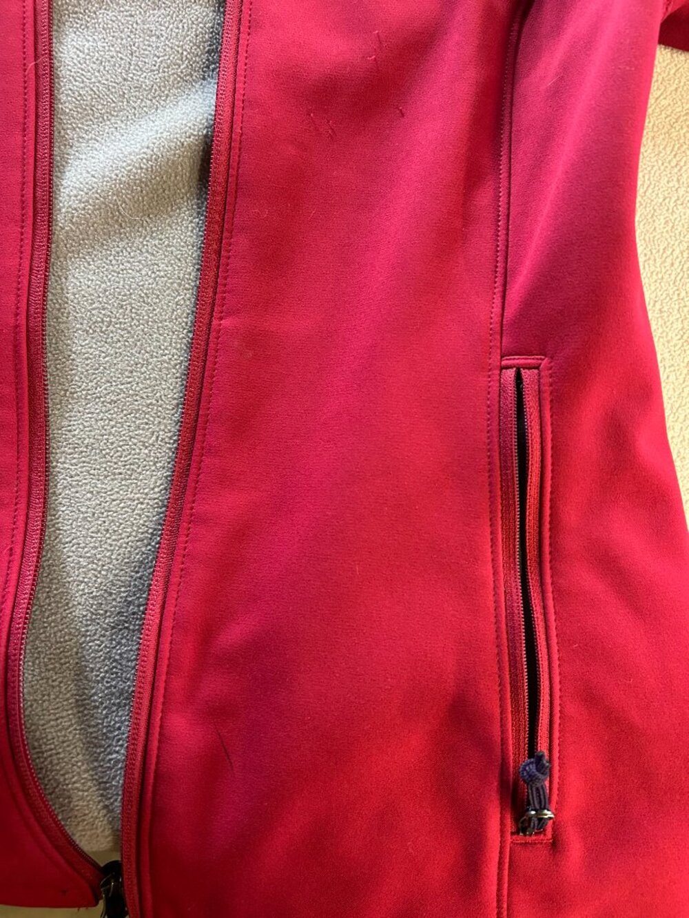 Mountain Hardwear Shell - Picture 3 of 4